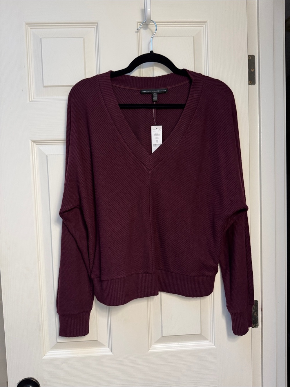 White House Black Market Plum V-Neck Ribbed Sweater
